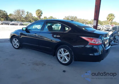 2015 Nissan Altima 2.5 Sv z USA, uszkodzony, nr VIN 1N4AL3AP2FC493332